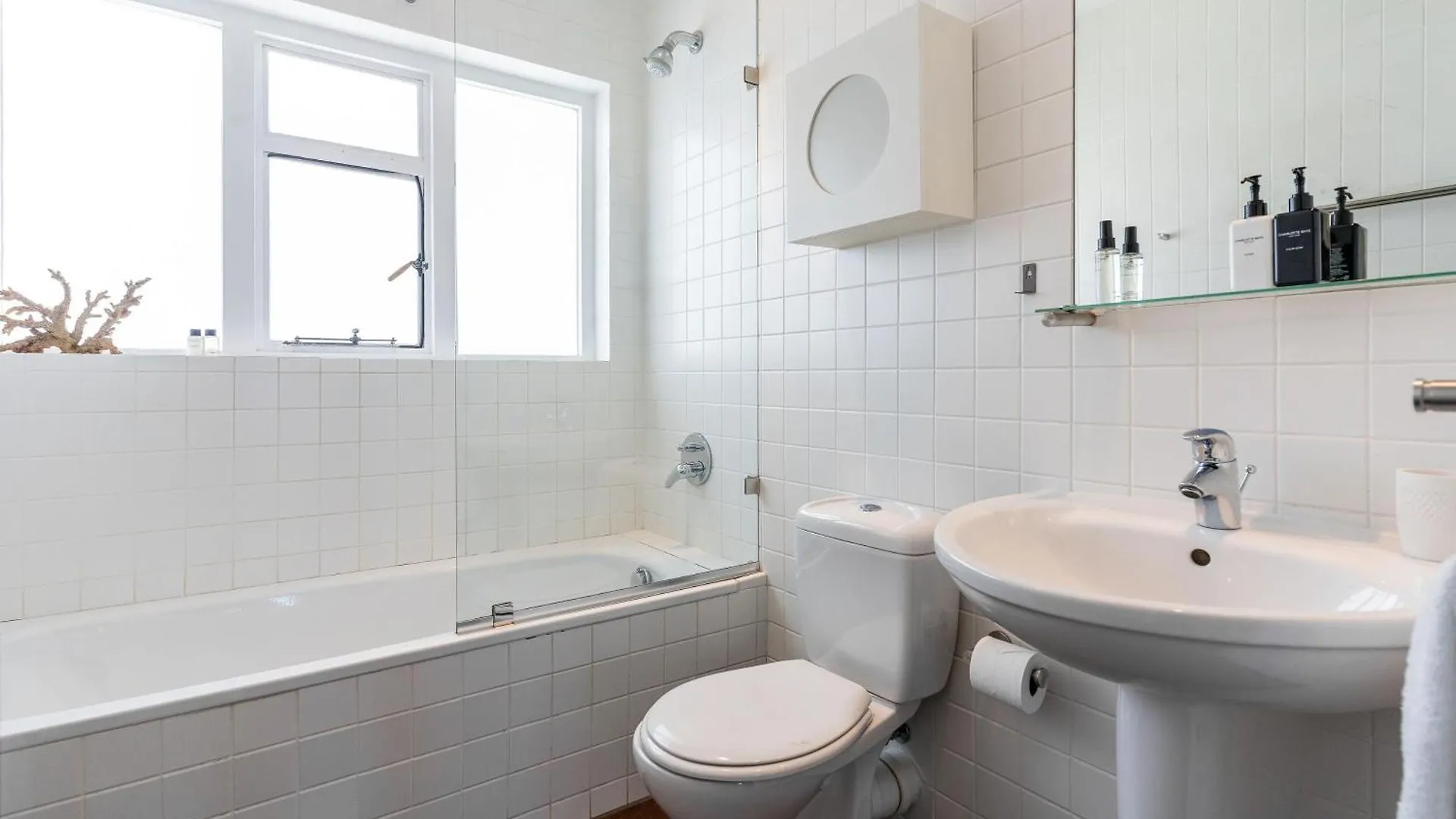 Delightful Large Villa In Camps Bay With Pool - Picasso Cape Town 0*,