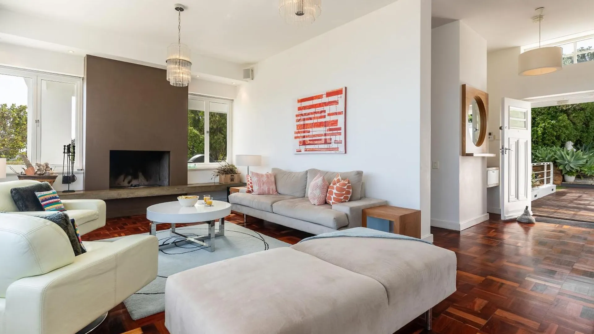 Delightful Large Villa In Camps Bay With Pool - Picasso Cape Town 0*,