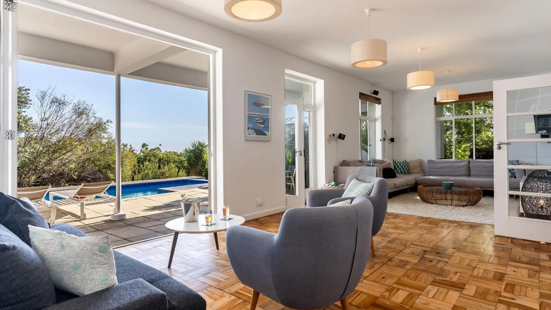 Delightful Large Villa In Camps Bay With Pool - Picasso Cape Town Güney Afrika